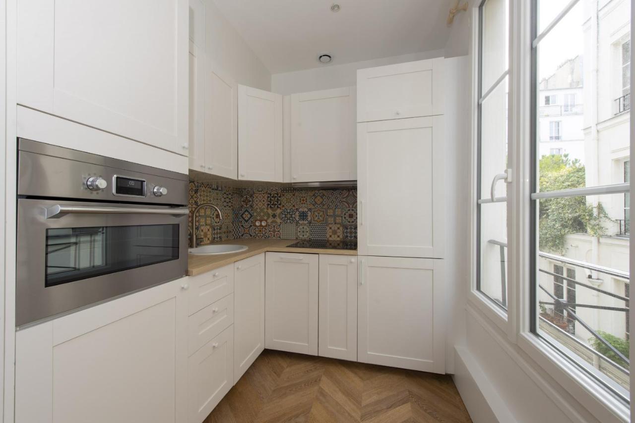 Jungle Juice Apartment Paris Bagian luar foto